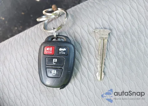 2014 Toyota Corolla Le z USA, uszkodzony, nr VIN 2T1BURHE5EC091717